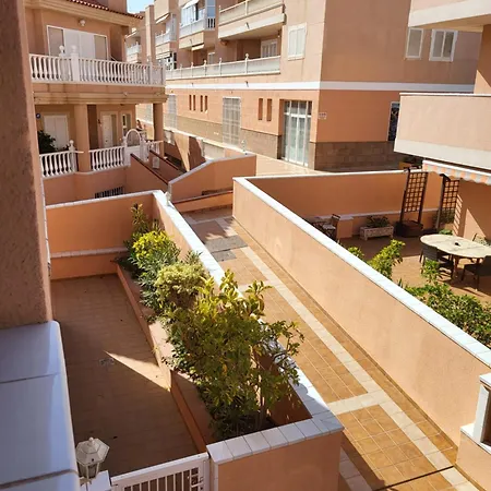 شقة 2 Bedroom With A Pool